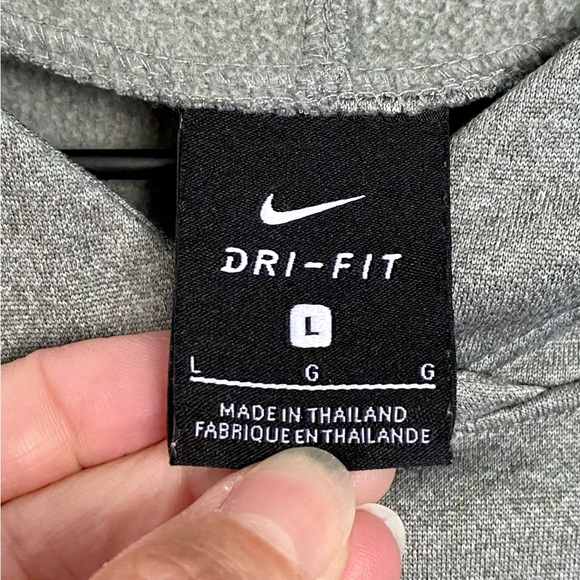 Nike Hoodie Men’s - Picture 6 of 10